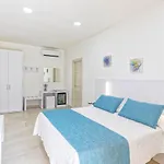 Zaro Ξενοδοχείο 4*