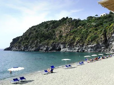 Zaro Hotel 4*