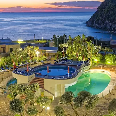 Hotel Zaro 4*