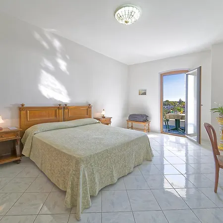 Hotel Zaro