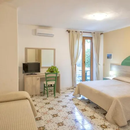 Hotel Zaro