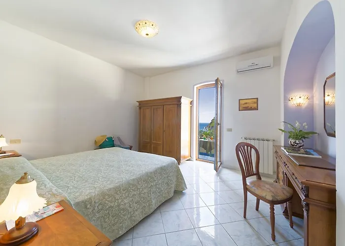 Zaro Lacco Ameno (Isola d'Ischia)